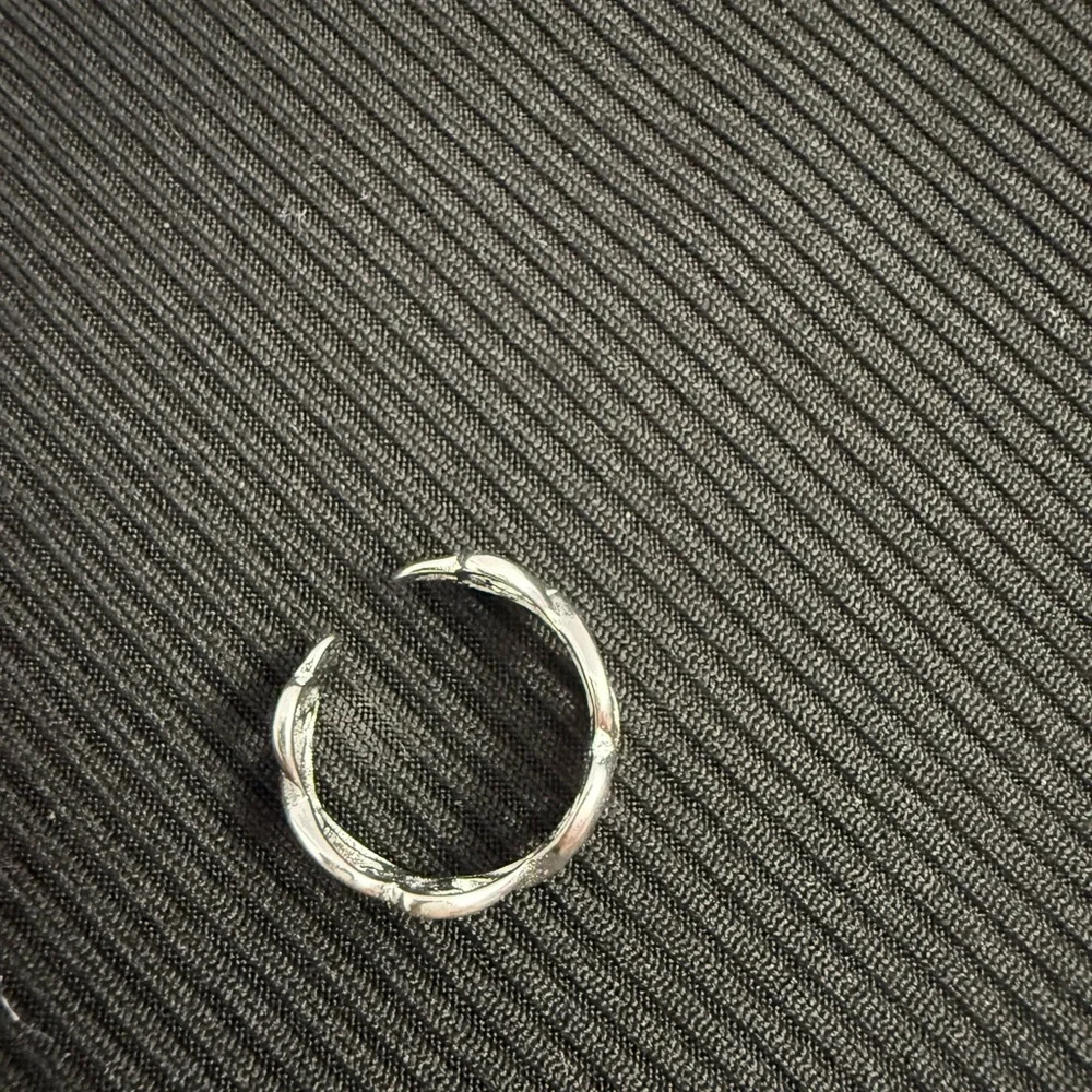 Infinity toe ring - Picture 2 of 2